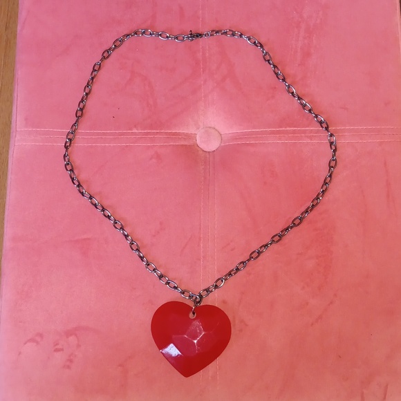 Red Heart Pendant on Chain - Picture 1 of 6